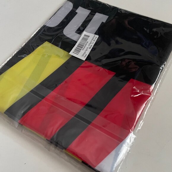 Talladega Racing Flag - Picture 5 of 5